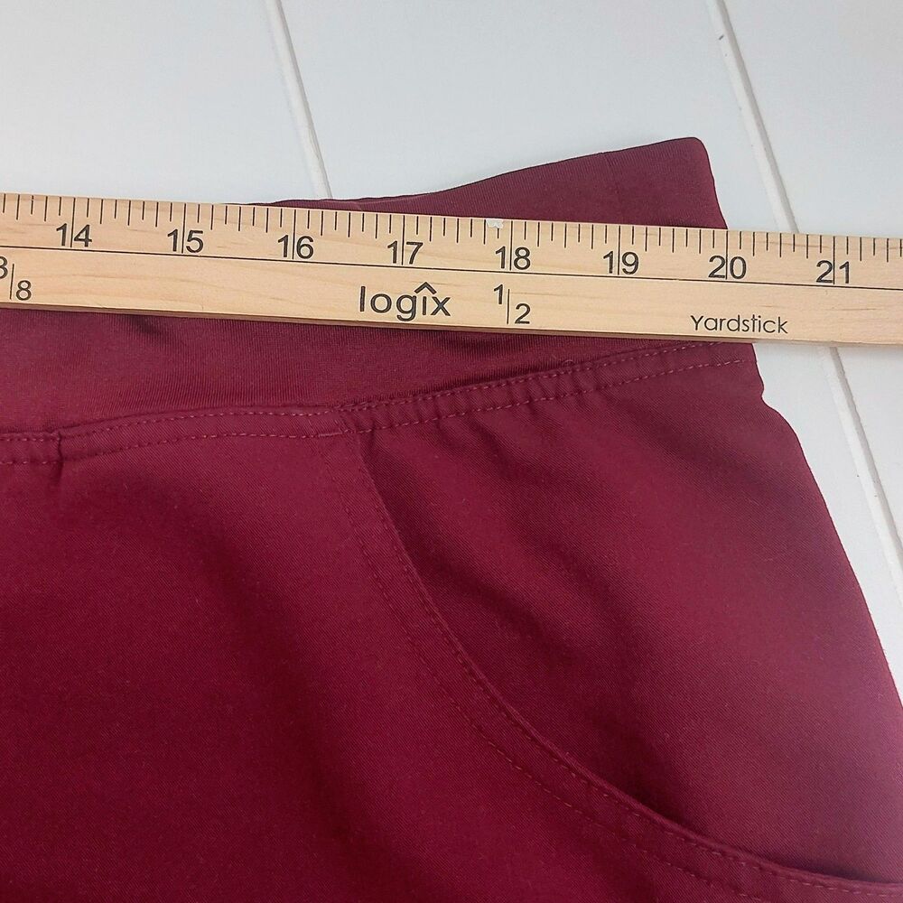FIGS Kade Cargo Scrub Pants Women's XXL Burgundy Medical Technical Collection - Picture 7 of 9